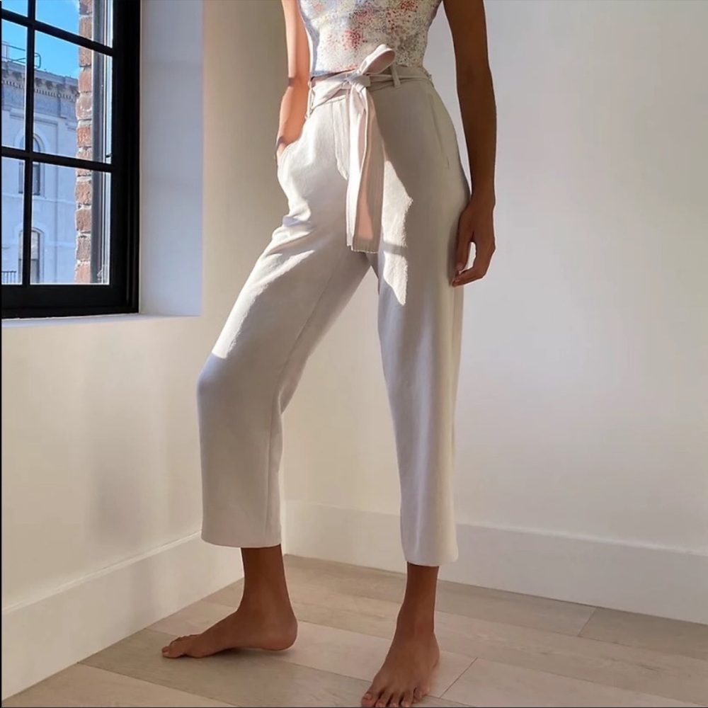 Aritzias Tie Front Pant in bone color